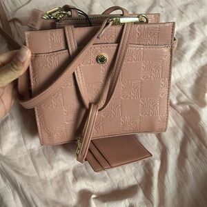 Salon pink cross body Steve Madden bag